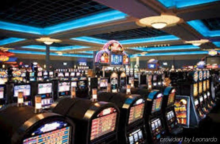 Riverwalk Casino Hotel Vicksburg Exterior foto